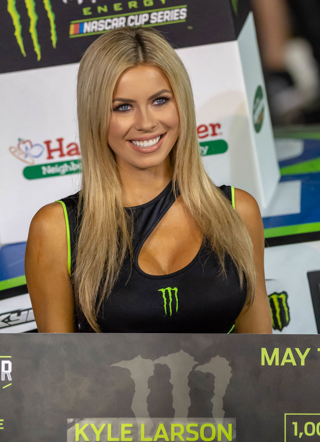 Monster Cup Nascar Racing